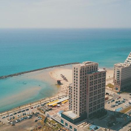מגדל אלמוג חיפה - דירות "בלו ביץ'" על הים Exterior foto