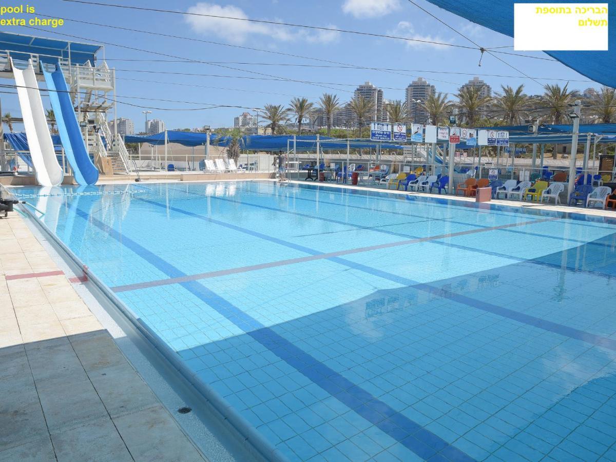 מגדל אלמוג חיפה - דירות "בלו ביץ'" על הים Exterior foto